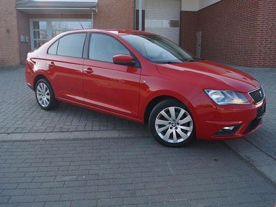 Gebraucht Seat Toledo Style 105 PS (77 kW) 2015 Rot Kleinwagen