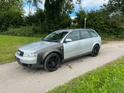 Gebraucht Audi A4 131 PS (96 kW) 2003 Silber Kombi