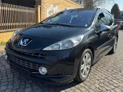 Gebraucht Peugeot 207 RC 174 PS (127 kW) 2008 Farbe schwarz obsidien/metalli Kombi