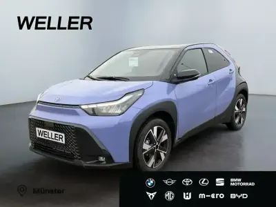 Neu Toyota Aygo 116 PS (85 kW) 2026 Lavender purple metallic / black (violett) Kleinwagen