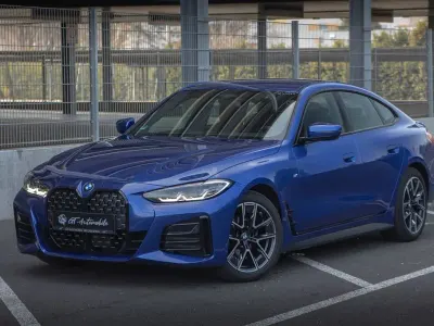 Gebraucht BMW 420 Coupé M Sport 190 PS (139 kW) 2023 Blau Coupé