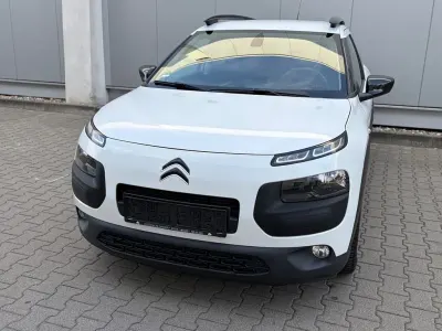 Gebraucht Citroën C4 Shine 99 PS (72 kW) 2016 Weiß Limousine