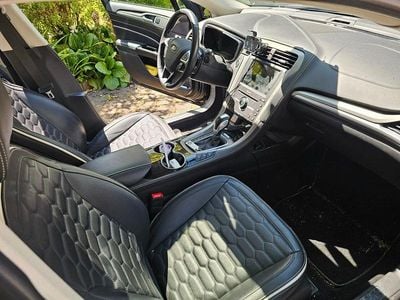 Gebraucht Ford Mondeo Vignale 209 PS (153 kW) 2017 Schwarz Kombi