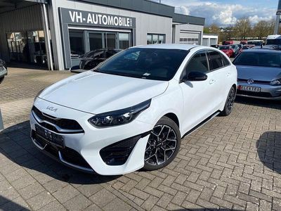 Gebraucht Kia ProCeed GT-Line 140 PS (102 kW) 2025 Carraraweiß Kleinwagen