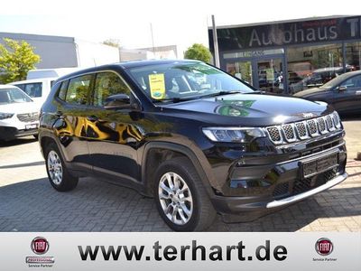 Gebraucht Jeep Compass Altitude 131 PS (96 kW) 2024 Schwarz SUV