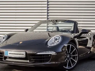 Begagnad Porsche 991 349 HK (256 kW) 2014 Grå Cab