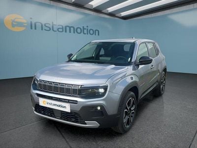 Neu Jeep Avenger 101 PS (74 kW) 2025 Grau SUV