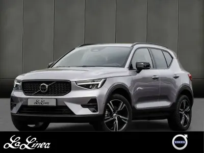 Gebraucht Volvo XC40 Plus 197 PS (144 kW) 2025 Silber SUV
