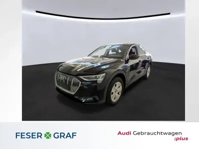 Gebraucht Audi e-tron Sportback Comfort 230 kW (313 PS) 2022 Brillantschwarz SUV