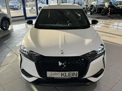 Gebraucht DS Automobiles DS3 Crossback E-Tense Performance Line Plus 100 kW (136 PS) 2022 Weiß SUV