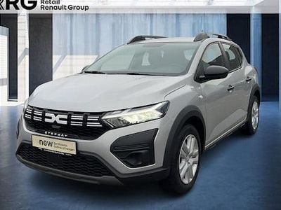 Gebraucht Dacia Sandero Essentiel 122 PS (89 kW) 2024 Silber Limousine