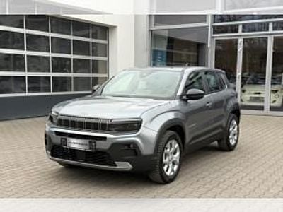 Neu Jeep Avenger Altitude 101 PS (74 kW) 2026 Grau (met grey evoluzione (xnb, vr519/a)) SUV
