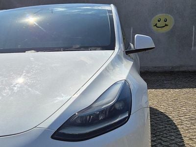 Gebraucht Tesla Model Y Long Range AWD 274 kW (373 PS) 2023 Weiß SUV