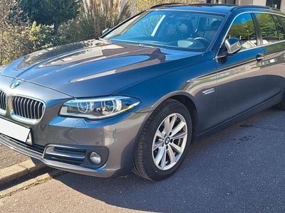 Usata BMW 520 Luxury Line 190 CV (139 kW) 2016 Grigio Station wagon