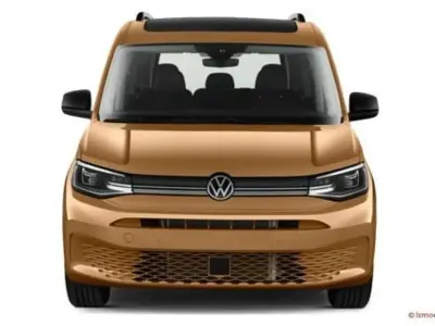 Neu VW Caddy PanAmericana 116 PS (85 kW) 2026 Copper bronze metallic Van / Kleinbus