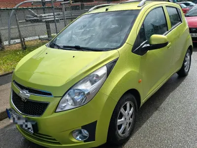 Używany Chevrolet Spark LS 82 KM (60 kW) 2011 Zielony Hatchback