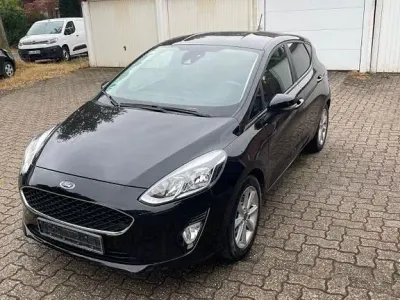 Gebraucht Ford Fiesta Active 86 PS (63 kW) 2018 Schwarz Kleinwagen