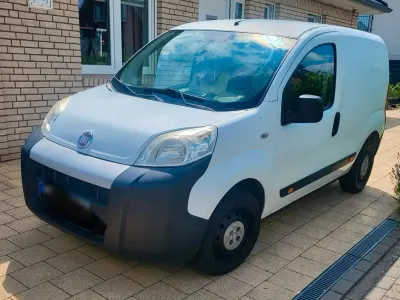 Gebraucht Fiat Fiorino 75 PS (55 kW) 2009 Weiß Van / Kleinbus