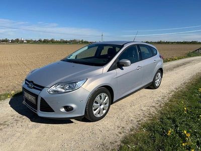 Usata Ford Focus Trend 150 CV (110 kW) 2011 Grigio Berlina