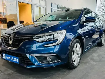 Gebraucht Renault Mégane IV Business 116 PS (85 kW) 2020 Blau Limousine