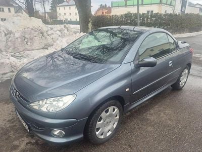 Grau Gebraucht 2006 Peugeot 206 CC Filou Cabrio | 1.200 € (Guter Preis)