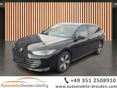Usata VW Passat 150 CV (110 kW) 2025 Nero Station wagon