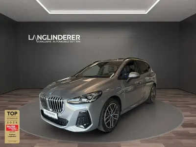 Gebraucht BMW 225 Active Tourer M Sport 245 PS (180 kW) 2025 Skyscraper grau metallic Van / Kleinbus