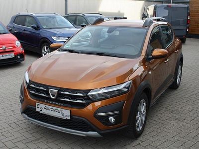 Gebraucht Dacia Sandero Comfort 91 PS (66 kW) 2021 Orange Limousine