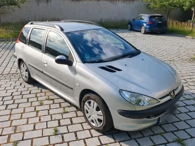 Gebraucht Peugeot 206 75 PS (55 kW) 2002 Silber Kombi