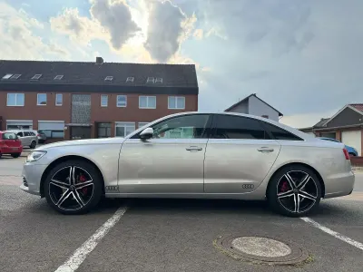 Gebraucht Audi A6 Sport 177 PS (130 kW) 2013 Silber Limousine