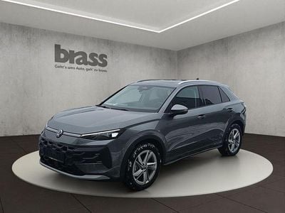 Neu VW T-Roc Style 116 PS (85 kW) 2026 Wolf grey metallic SUV