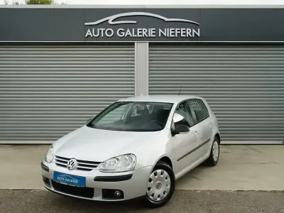 Gebraucht VW Golf IV Trendline 116 PS (85 kW) 2006 Silber Limousine