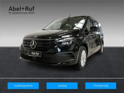 Używany Mercedes EQT200 89 kW (122 KM) 2025 Czarny Minivan