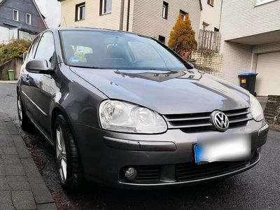 Gebraucht VW Golf V 90 PS (66 kW) 2007 Grau Limousine