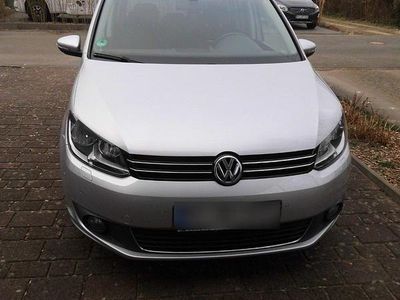 Gebraucht VW Touran Cup 140 PS (102 kW) 2015 Silber Van / Kleinbus