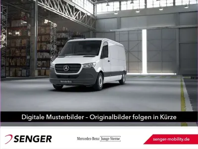 Gebraucht Mercedes Sprinter 150 PS (110 kW) 2022 Arktikweiß Van