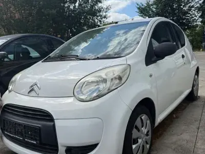 Gebraucht Citroën C1 Advance 68 PS (50 kW) 2010 Weiß Kleinwagen