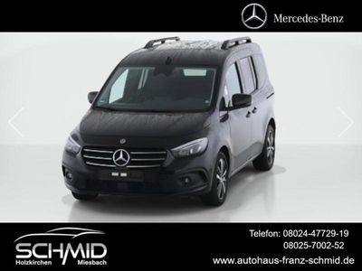 Second-hand Mercedes T180 Progressive 116 CP (85 kW) 2025 Negru Monovolum