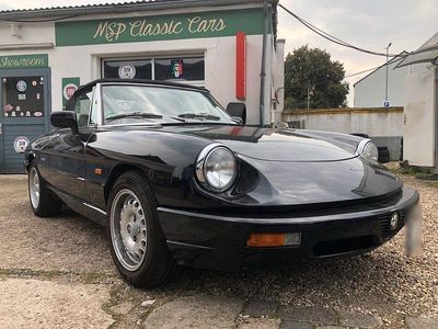 Gebraucht Alfa Romeo Spider 125 PS (91 kW) 1991 Schwarz Cabrio