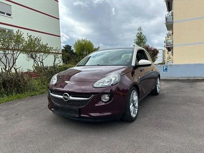 Begagnad Opel Adam 69 HK (50 kW) 2013 Röd Halvkombi