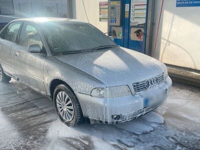 gebraucht Audi A4 1.6i benzin