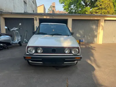 Brugt VW Golf II 75 HK (55 kW) 1983 Hvid Hatchback