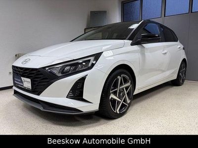 Gebraucht Hyundai i20 Select 84 PS (61 kW) 2023 Weiß Limousine