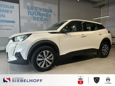 Second-hand Peugeot e-2008 Active 100 kW (136 CP) 2022 Alb SUV