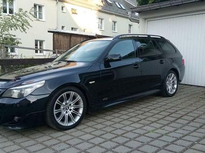 BMW 523