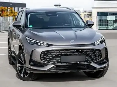Neu MG HS Luxury 224 PS (164 kW) 2026 Grau metallic SUV