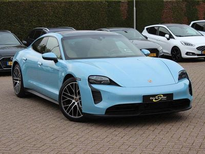Usata Porsche Taycan 4S Performance Package 2021 Blu Berlina