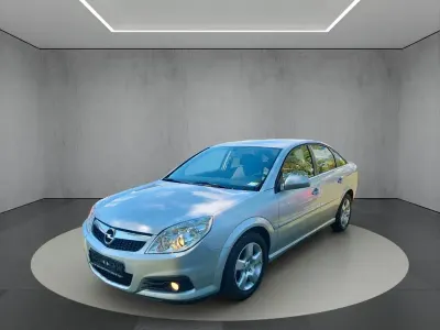 Gebraucht Opel Vectra Edition 140 PS (102 kW) 2006 Silber Limousine