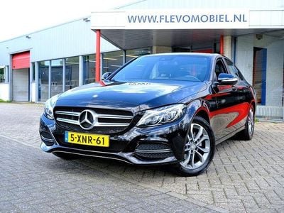 Usata Mercedes C180 Prestige 156 CV (114 kW) 2014 Nero Berlina