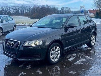 Gebraucht Audi A3 Ambiente 125 PS (91 kW) 2009 Grau Kleinwagen